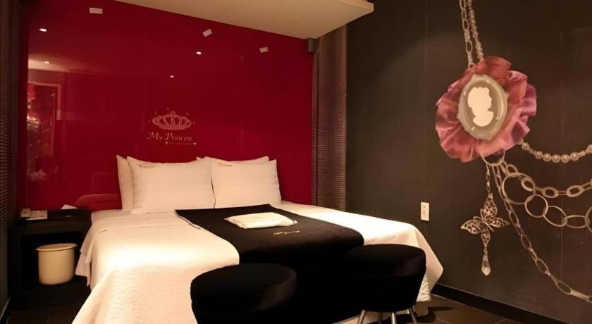 Fox Hotel Seul Esterno foto