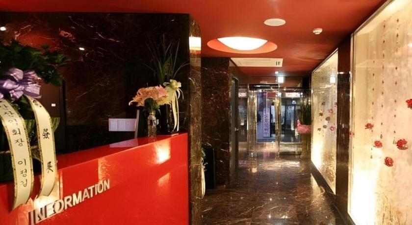 Fox Hotel Seul Esterno foto