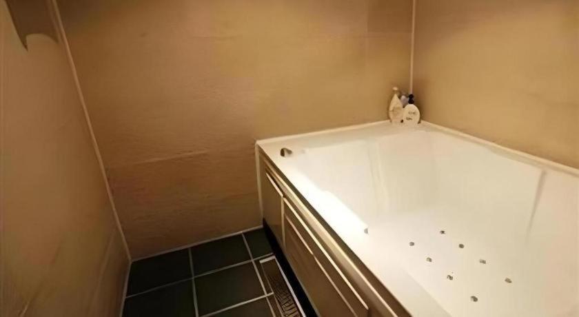 Fox Hotel Seul Esterno foto